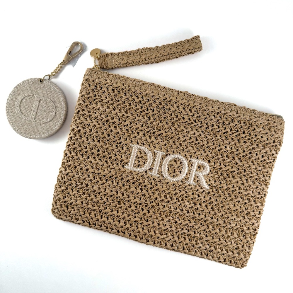 Dior Solar Limited-Edition Summer Raffia Pouch - Picture 1 of 8
